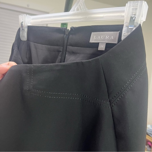 LAURA Classic Plus Size Black Pencil Skirt Formal Midi Skirt Back Slit Size 14 - Picture 7 of 8